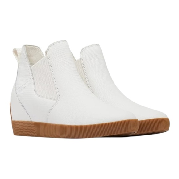 New SOREL Out N About Slip-On Wedge Boots – White/Sea Salt – Size 7 - Picture 1 of 6